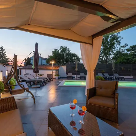 House And In - Istrien 42536 * بوريتش