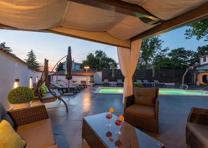 House And In - Istrien 42536 * 波雷奇