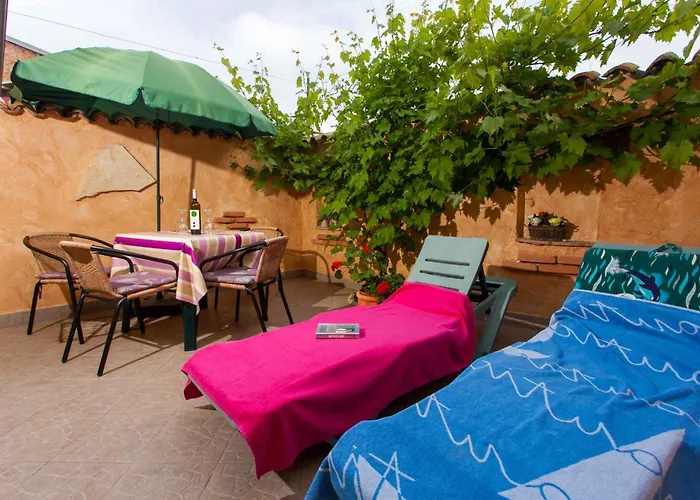 House And In - Istrien 42536 Feriehus *